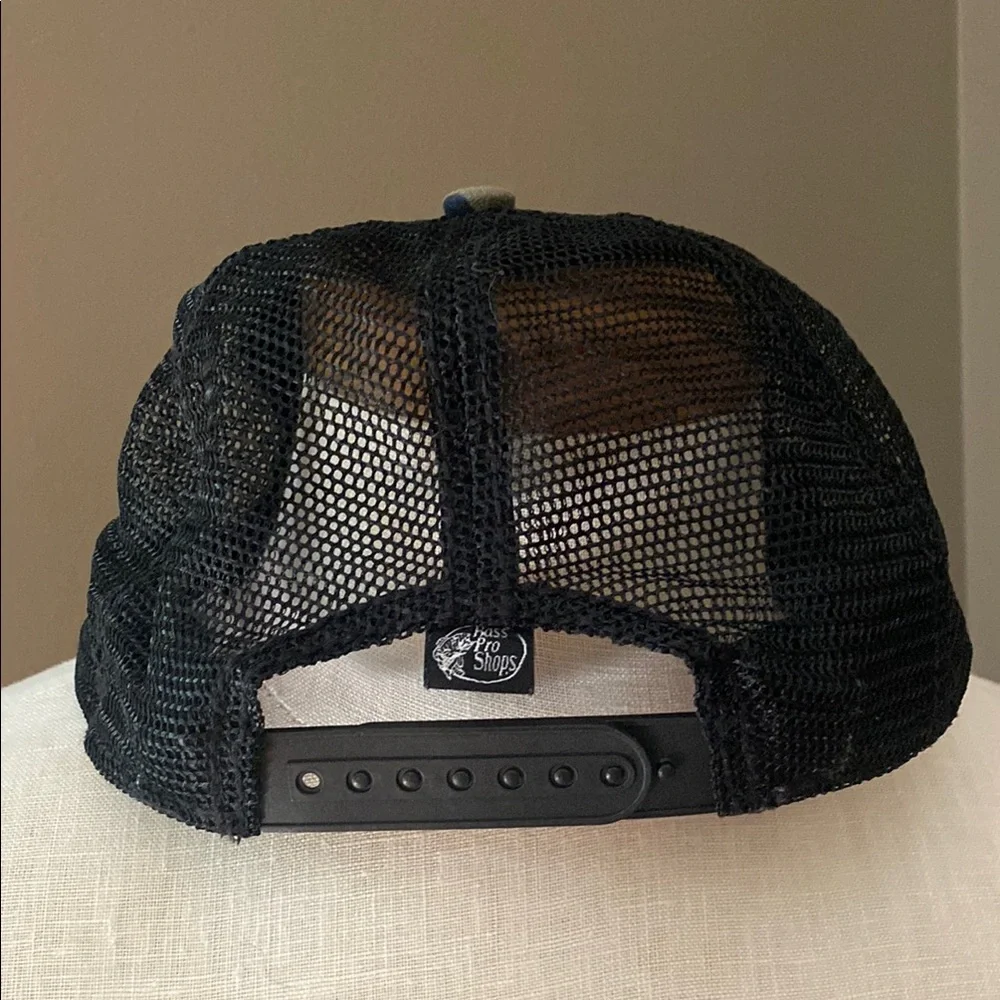 Bass Pro Shops kids Camo deer Trucker Hat